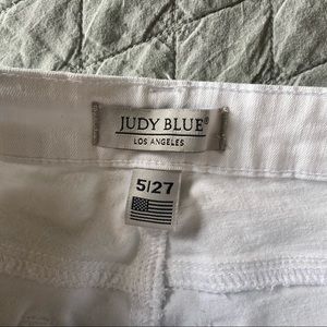 Judy Blue size 5/27, White Denim with lace patches